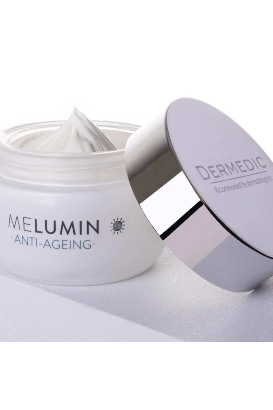 DERMEDİC MELUMIN KORUYUCU VE AYDINLATICI GÜNDÜZ KREMİ SPF 50+ 
